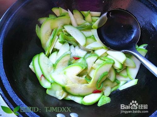 吃炒瓜,探寻家常炒瓜的独特风味