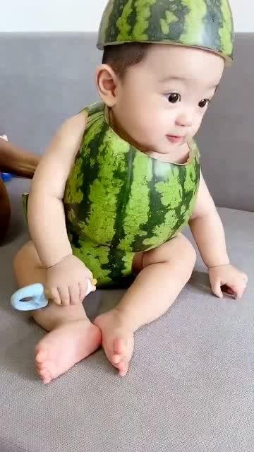 别人啃瓜你吃皮,共享啃瓜乐趣，品味生活百态